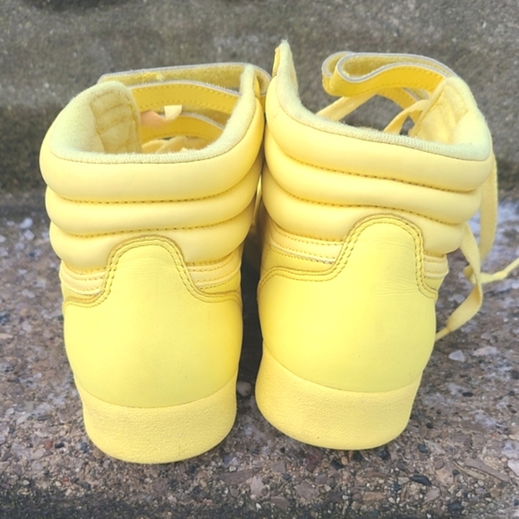 Vintage Reebok High Tops - Picture 6 of 11